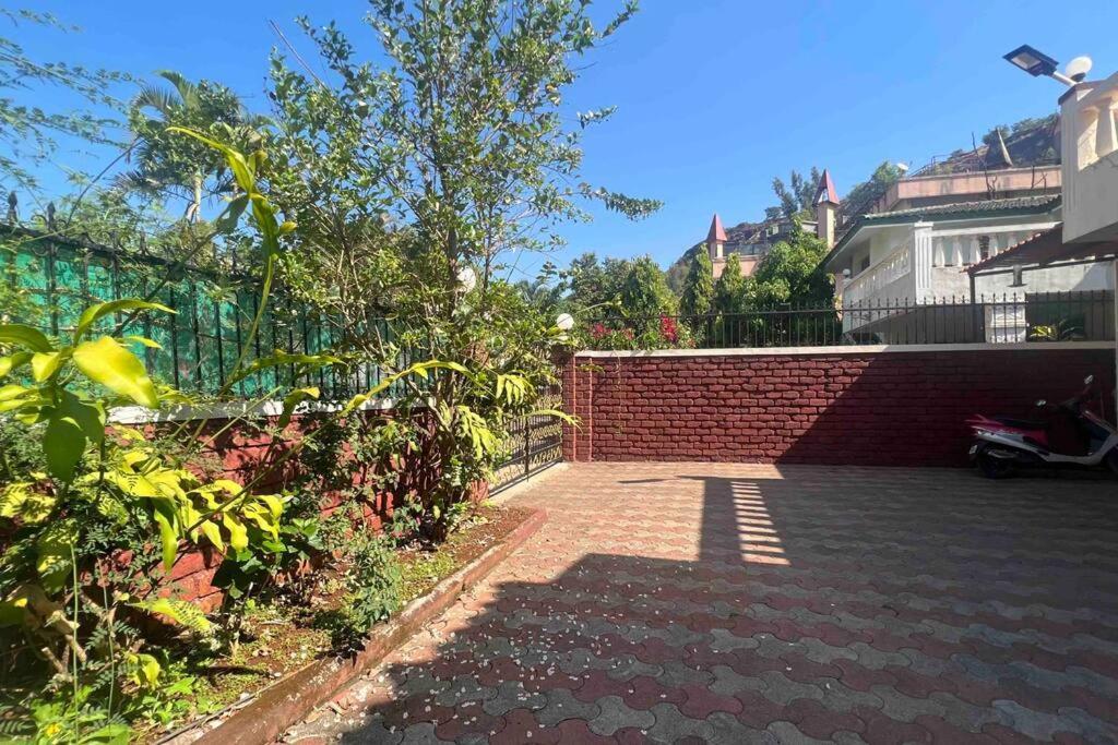 Valecha Villa Entire 4Bhkbunglow With 5000 Sq Ft Garden Lonavala Esterno foto