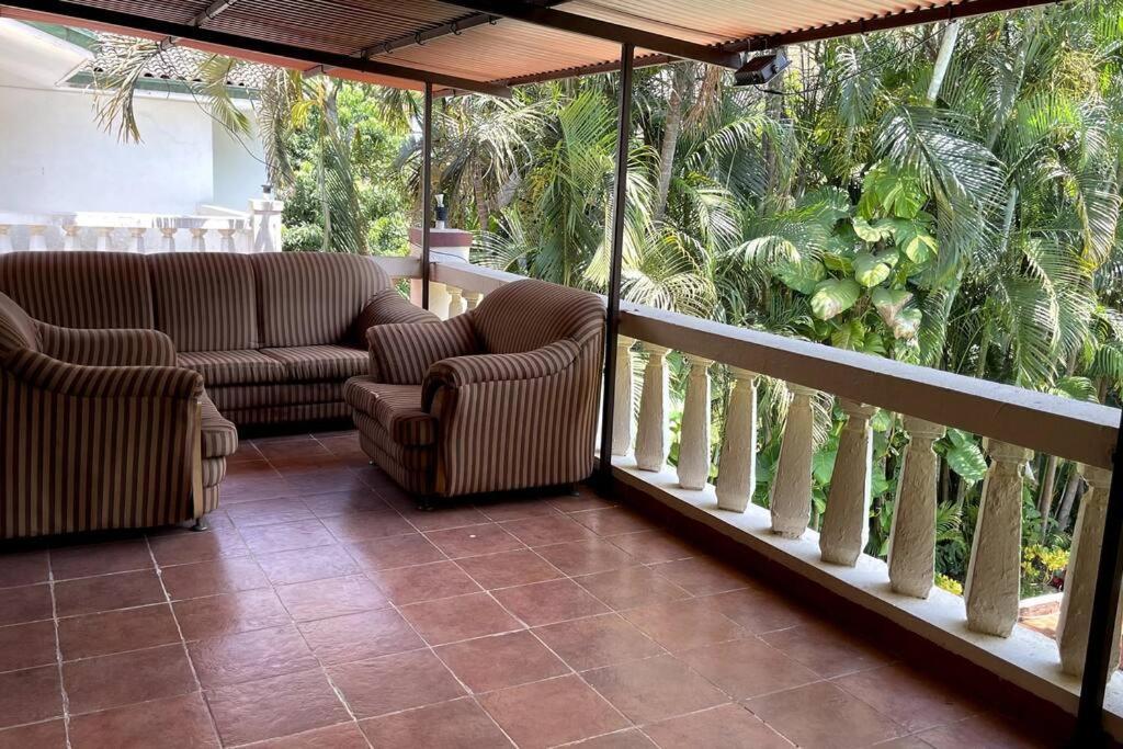 Valecha Villa Entire 4Bhkbunglow With 5000 Sq Ft Garden Lonavala Esterno foto